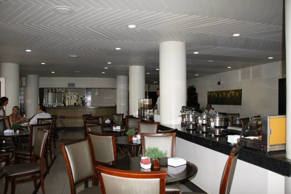 Hotel Monte Rey Montes Claros Exterior foto